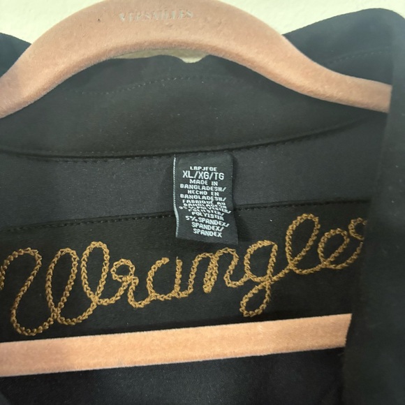 Wrangler black cropped fringe jacket women’s XL rodeo cowgirl retro rocker - Picture 2 of 7